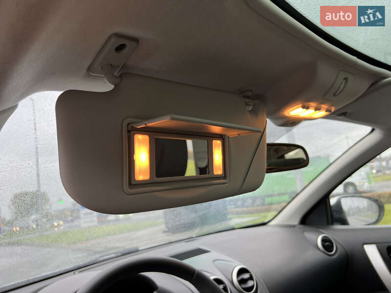 Позашляховик / Кросовер Nissan Qashqai 2007 в Ковелі фото 66 Позашляховик / Кросовер Nissan Qashqai 2007 в Ковелі