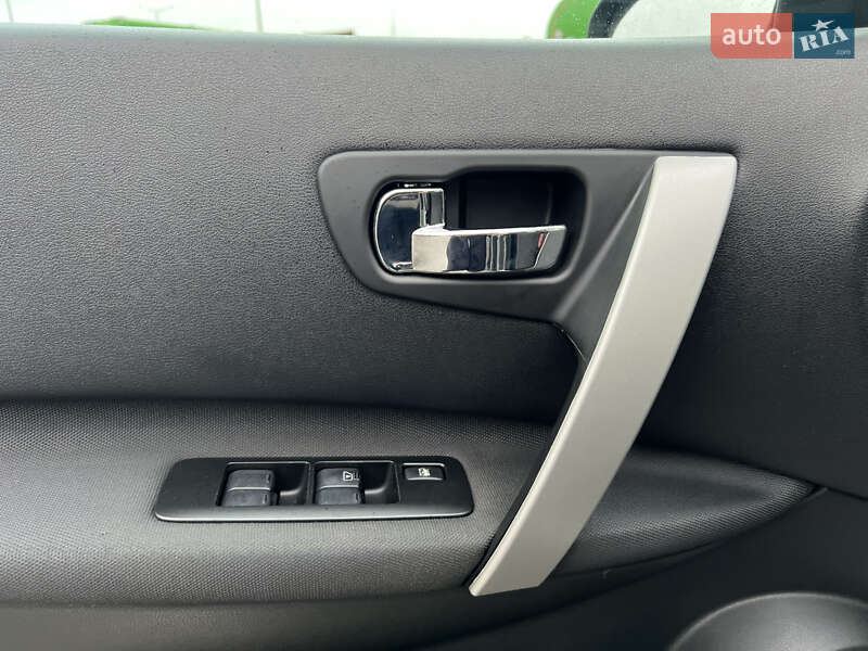 Позашляховик / Кросовер Nissan Qashqai 2007 в Ковелі фото 73 Позашляховик / Кросовер Nissan Qashqai 2007 в Ковелі