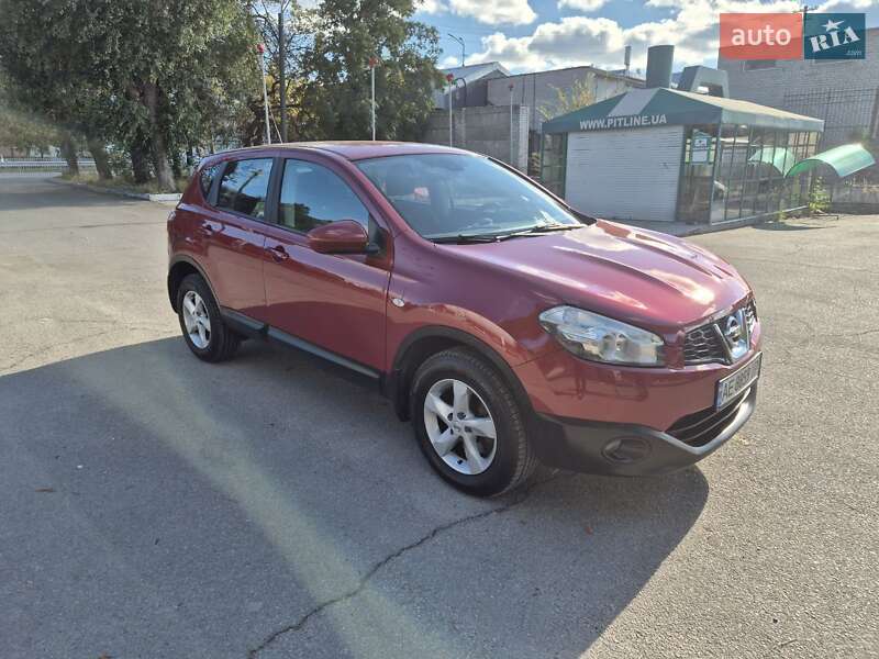 Внедорожник / Кроссовер Nissan Qashqai 2012 в Днепре