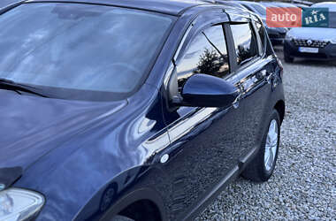Внедорожник / Кроссовер Nissan Qashqai 2010 в 