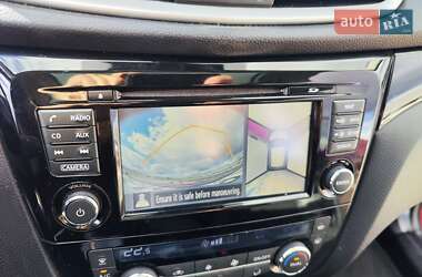 Внедорожник / Кроссовер Nissan Qashqai 2015 в 