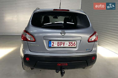 Внедорожник / Кроссовер Nissan Qashqai 2013 в 