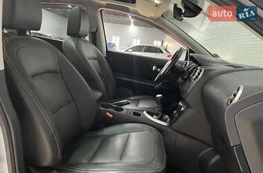 Внедорожник / Кроссовер Nissan Qashqai 2013 в 