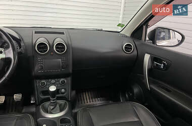Внедорожник / Кроссовер Nissan Qashqai 2013 в 