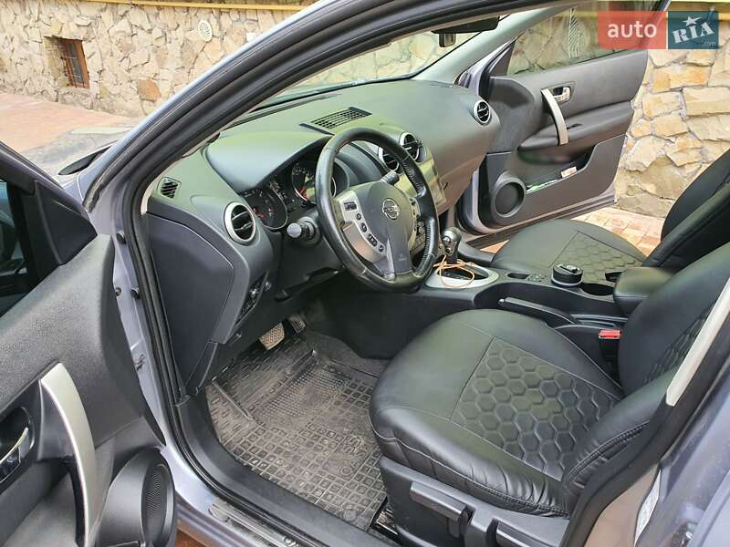Внедорожник / Кроссовер Nissan Qashqai 2013 в Ровно