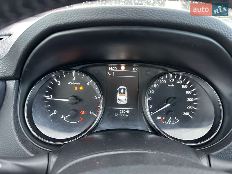 Внедорожник / Кроссовер Nissan Qashqai 2013 в Миргороде