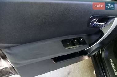 Внедорожник / Кроссовер Nissan Qashqai 2007 в 