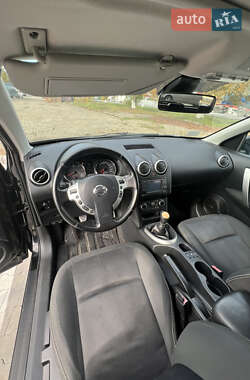 Внедорожник / Кроссовер Nissan Qashqai 2011 в 