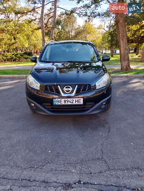 Позашляховик / Кросовер Nissan Qashqai 2010 в Миколаєві