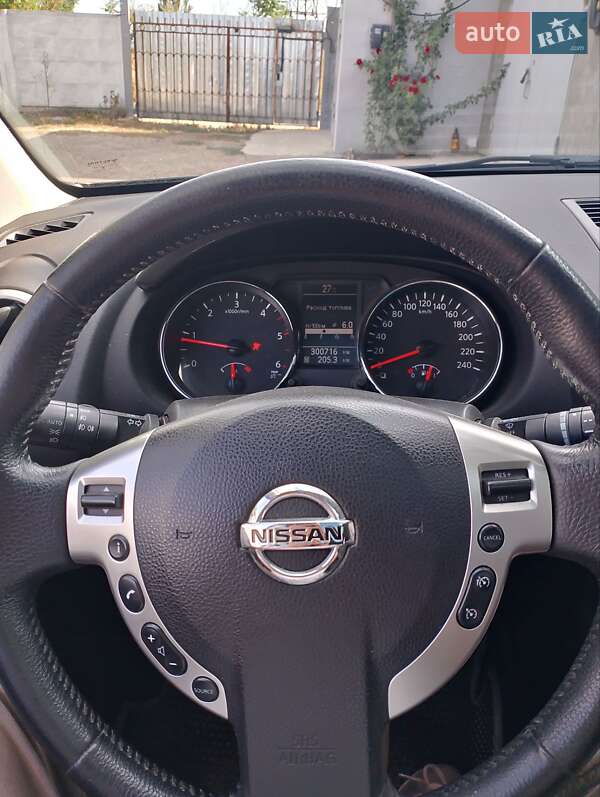 Позашляховик / Кросовер Nissan Qashqai 2010 в Миколаєві