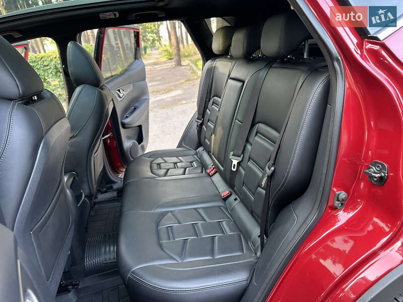 Позашляховик / Кросовер Nissan Qashqai 2018 в Черкасах