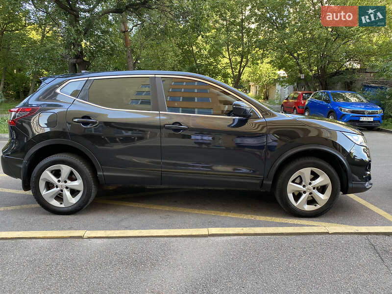 Позашляховик / Кросовер Nissan Qashqai 2019 в Києві