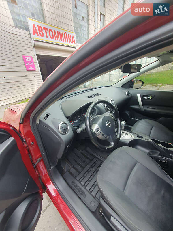 Позашляховик / Кросовер Nissan Qashqai 2011 в Києві