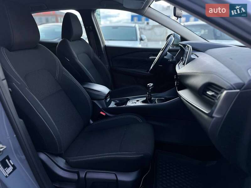 Внедорожник / Кроссовер Nissan Qashqai 2022 в Киеве
