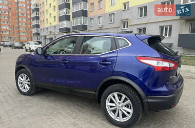 Внедорожник / Кроссовер Nissan Qashqai 2016 в 