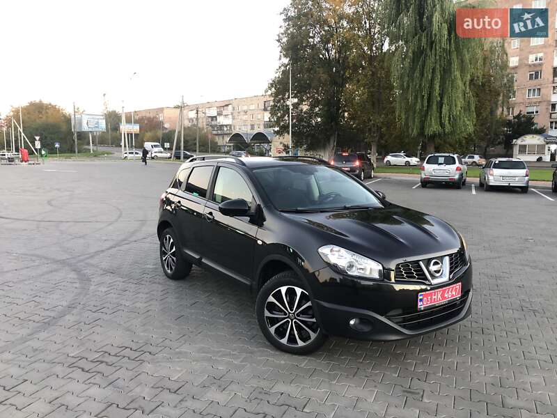 Внедорожник / Кроссовер Nissan Qashqai 2013 в Луцке
