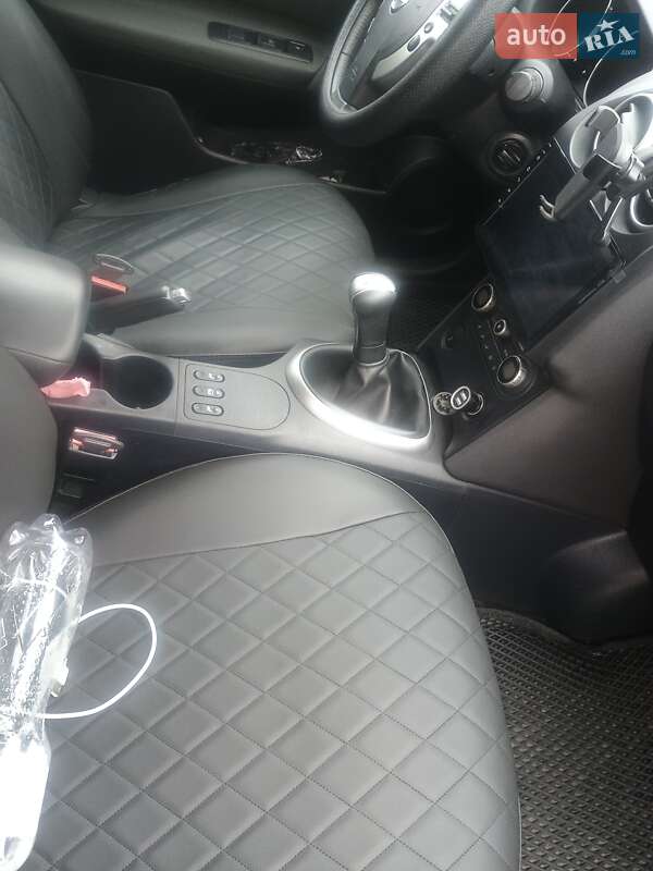 Внедорожник / Кроссовер Nissan Qashqai 2008 в Краматорске