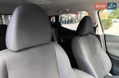 Позашляховик / Кросовер Nissan Qashqai 2019 в 