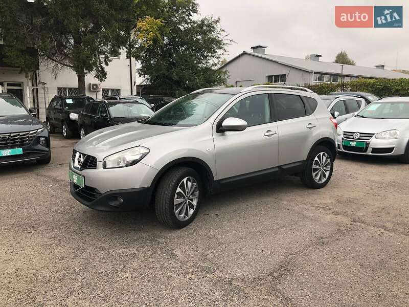 Внедорожник / Кроссовер Nissan Qashqai 2010 в Полтаве