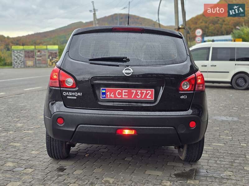 Внедорожник / Кроссовер Nissan Qashqai 2008 в Косове
