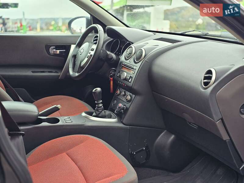 Внедорожник / Кроссовер Nissan Qashqai 2008 в Косове