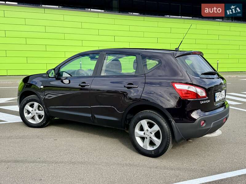 Позашляховик / Кросовер Nissan Qashqai 2013 в Києві фото 21 Позашляховик / Кросовер Nissan Qashqai 2013 в Києві