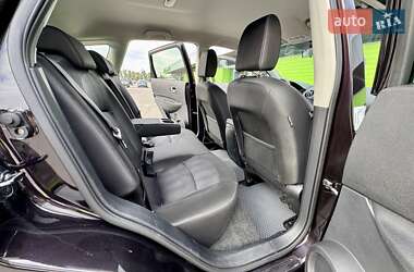 Позашляховик / Кросовер Nissan Qashqai 2013 в 