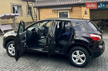 Внедорожник / Кроссовер Nissan Qashqai 2011 в 