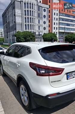 Внедорожник / Кроссовер Nissan Qashqai 2020 в 