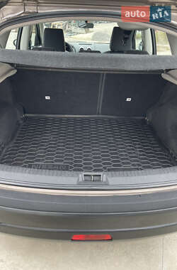 Внедорожник / Кроссовер Nissan Qashqai 2007 в 