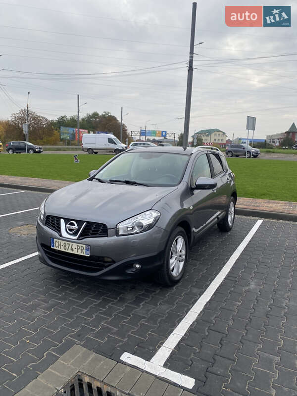 Внедорожник / Кроссовер Nissan Qashqai 2012 в Луцке фото 3 Внедорожник / Кроссовер Nissan Qashqai 2012 в Луцке