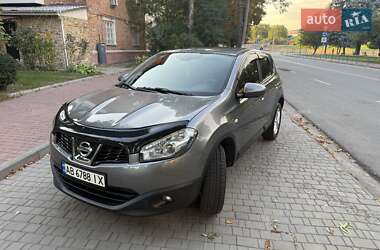 Внедорожник / Кроссовер Nissan Qashqai 2011 в Могилев-Подольске
