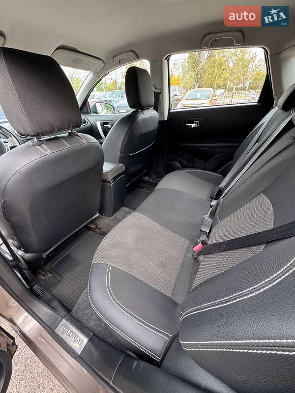 Позашляховик / Кросовер Nissan Qashqai 2012 в Запоріжжі фото 17 Позашляховик / Кросовер Nissan Qashqai 2012 в Запоріжжі