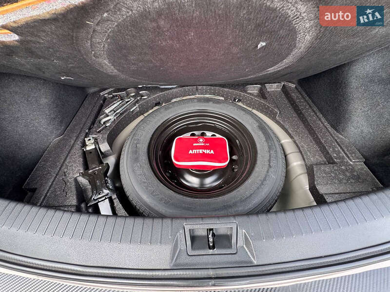 Позашляховик / Кросовер Nissan Qashqai 2012 в Запоріжжі фото 33 Позашляховик / Кросовер Nissan Qashqai 2012 в Запоріжжі