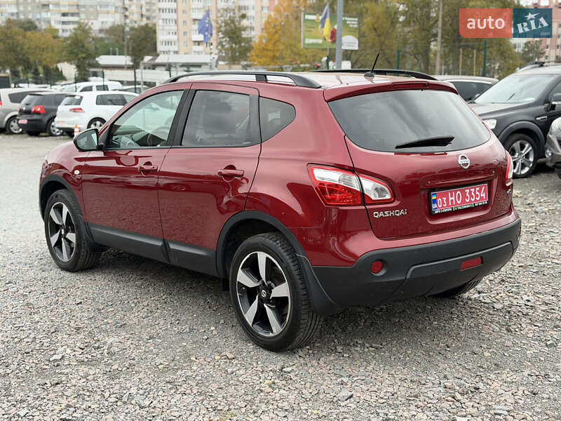 Внедорожник / Кроссовер Nissan Qashqai 2013 в Ровно