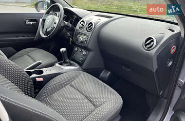 Внедорожник / Кроссовер Nissan Qashqai 2008 в 