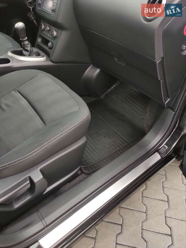 Внедорожник / Кроссовер Nissan Qashqai 2011 в Тернополе фото 29 Внедорожник / Кроссовер Nissan Qashqai 2011 в Тернополе