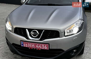 Внедорожник / Кроссовер Nissan Qashqai 2010 в 