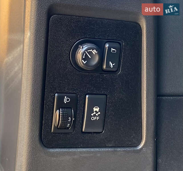 Внедорожник / Кроссовер Nissan Qashqai 2012 в Ровно фото 23 Внедорожник / Кроссовер Nissan Qashqai 2012 в Ровно