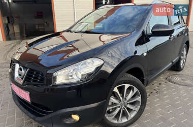 Позашляховик / Кросовер Nissan Qashqai 2011 в Сумах