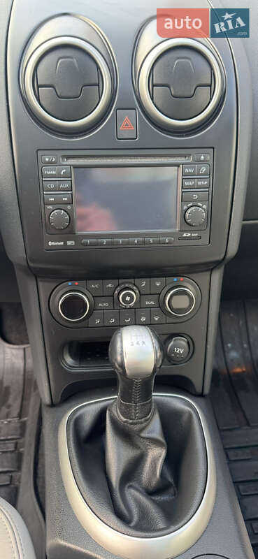Позашляховик / Кросовер Nissan Qashqai 2011 в Сумах фото 32 Позашляховик / Кросовер Nissan Qashqai 2011 в Сумах