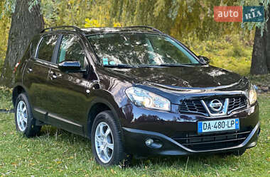 Внедорожник / Кроссовер Nissan Qashqai 2013 в Самборе