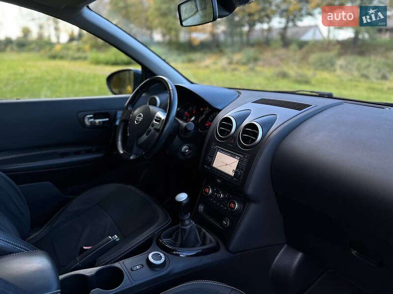 Внедорожник / Кроссовер Nissan Qashqai 2013 в Самборе фото 16 Внедорожник / Кроссовер Nissan Qashqai 2013 в Самборе