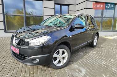Внедорожник / Кроссовер Nissan Qashqai 2011 в 