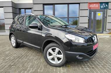 Внедорожник / Кроссовер Nissan Qashqai 2011 в 