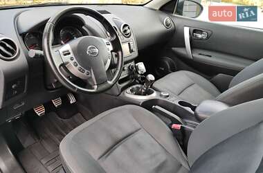Внедорожник / Кроссовер Nissan Qashqai 2011 в 