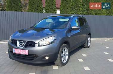 Позашляховик / Кросовер Nissan Qashqai 2011 в 