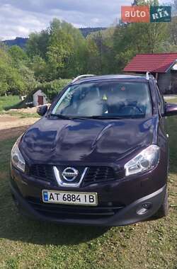 Внедорожник / Кроссовер Nissan Qashqai 2010 в Ивано-Франковске