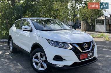Внедорожник / Кроссовер Nissan Qashqai 2021 в 
