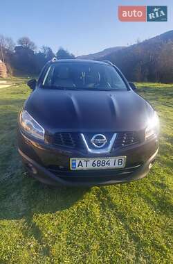Позашляховик / Кросовер Nissan Qashqai 2010 в Івано-Франківську